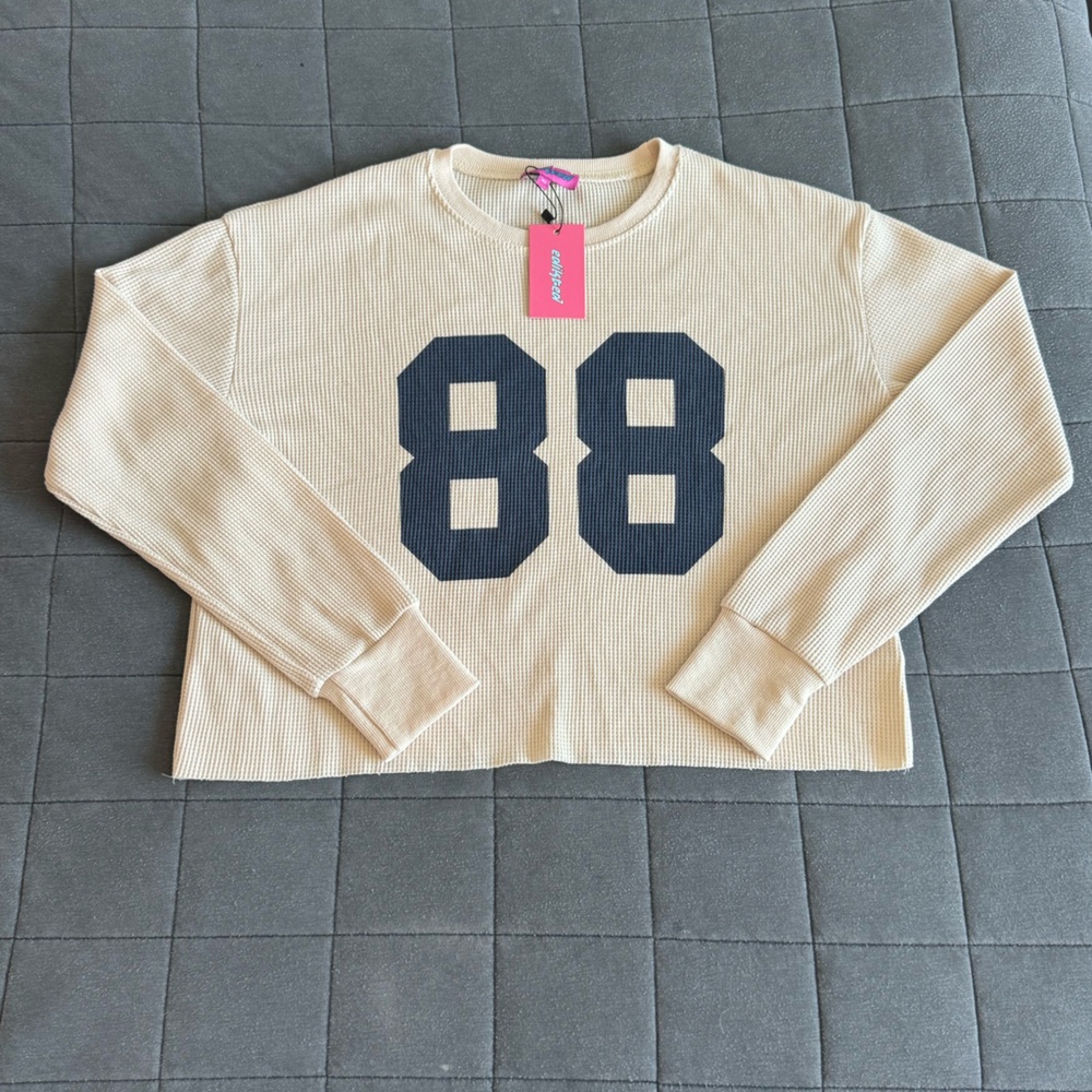 NWT Edikted Long-sleeve! - Picture 4 of 8
